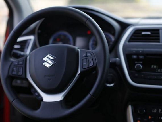 Test drive Suzuki S-Cross, alternativa la Nissan Qashqai sau Kia Sportage. E spatios, confortabil si consuma decent. FOTO