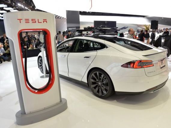 Revolutia masinilor electrice incepe in Asia. Tesla si China Unicom vor construi peste 400 de statii de alimentare in 120 de orase