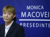 Monica Macovei a demisionat din PDL si candideaza ca independenta la Presedintia Romaniei