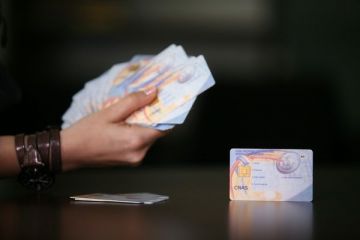 Posta Romana primeste 8,5 mil. euro de la CNAS pentru distribuirea cardurilor de sanatate. Livrarea plicurilor incepe din 18 septembrie