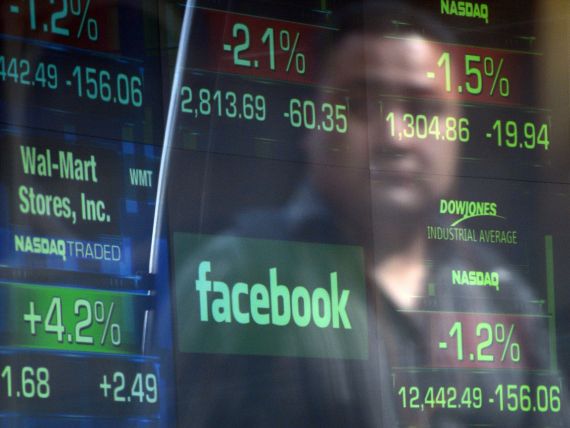 Facebook a atins o capitalizare record de 200 miliarde dolari, depasind giganti ca IBM, Oracle, Coca-Cola sau Toyota
