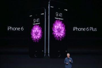 Apple a prezentat doua telefoane inteligente: iPhone 6 si iPhone 6 Plus, un smartwatch si un nou sistem de plata. Cat costa si ce stiu sa faca cele mai asteptate gadgeturi ale anului. GALERIE FOTO