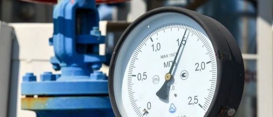 Gazprom a redus livrarile de gaze pentru Romania cu 30%. Guvernul anticipeaza noi probleme cu Rusia si creste stocurile de pacura
