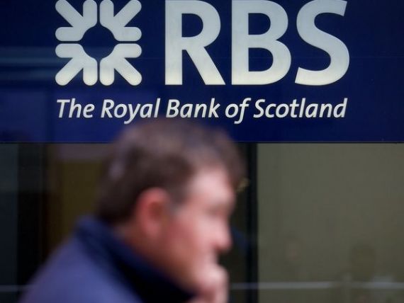 Cele mai importante doua banci din Scotia, RBS si Lloyds, au anuntat ca isi muta operatiunile in Anglia, daca scotienii voteaza ruperea de Regatul Unit