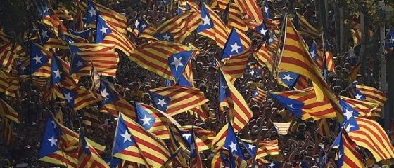 Al doilea referendum pentru independenta intr-o tara din UE, in mai putin de doua luni. Catalonia vrea sa voteze pentru desprinderea de Spania. Reactia Madridului
