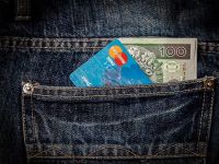 
	MasterCard, obligata de Curtea de Justitie a UE sa elimine comisioanele interbancare la plata cu cardul in sase luni
