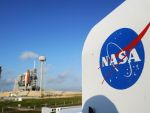 NASA a ales Boeing si SpaceX sa construiasca taxiuri spatiale , de 7 mld. dolari total, pentru a pune capat dependentei de capsulele rusesti
