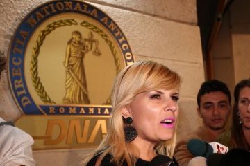 Un nou aviz pentru inca o cerere de arestare a Elenei Udrea, dat de Comisia juridica a Camerei Deputatilor