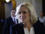 PE a aprobat Comisia Junker. Cretu, despre prioritatile sale in CE: Simplificarea birocratiei si cresterea absorbtiei pentru tari ca Romania