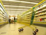 Romania a avut, in august, cel mai mare declin al vanzarilor de retail din UE. Luxemburghezii, nemtii si suedezii au facut cele mai multe cumparaturi