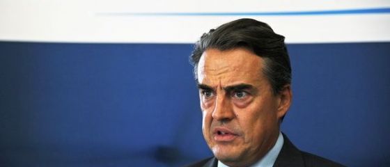 CEO-ul Air France-KLM ameninta ca va crea alta companie, daca pilotii nu semneaza un acord. Piata low cost, singura in crestere din sectorul aviatiei