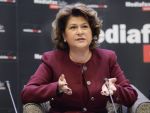 Plumb: Un grup de lucru va revizui Legea salarizarii unitare. Noile prevederi vor fi aplicate din 2016