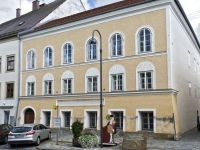 Austria cauta chiriasi pentru casa natala a lui Hitler