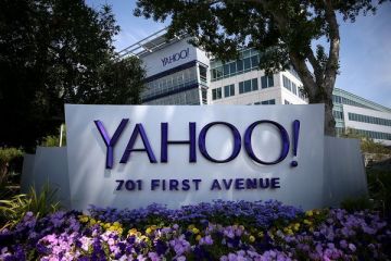 Reuters: Yahoo! a scanat toate mailurile primite de utilizatorii serviciilor sale, la cererea unor ofiteri de informatii americani