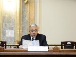 Mugur Isarescu: Scaderea investitiilor publice poate fi buna daca risipa si coruptia s-au eliminat