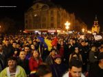 YES LA VOT: Vrem sectii noi in turul doi . Mii de romani au cerut in strada alegeri corecte si suplimentarea sectiilor de vot din strainatate