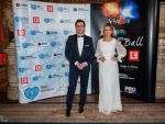 La balul de caritate al Hope and Homes for Children, Hagi a licitat 2.000 de euro pentru un colier in forma de inima pentru fiica sa