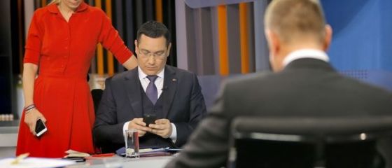 AFP si AP comenteaza mizele scrutinului din Romania. Profilurile lui Ponta si Iohannis