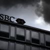 SwissLeaks, scandalul care zguduie a doua cea mai mare banca din lume. HSBC a permis clientilor sa ascunda 100 mld. euro. Peste 800 mil. dolari in contul unui client cu legaturi in Romania