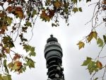 Operatorul de telecomunicatii BT vrea sa cumpere diviziile de telefonie mobila din Marea Britanie ale Telefonica si Orange