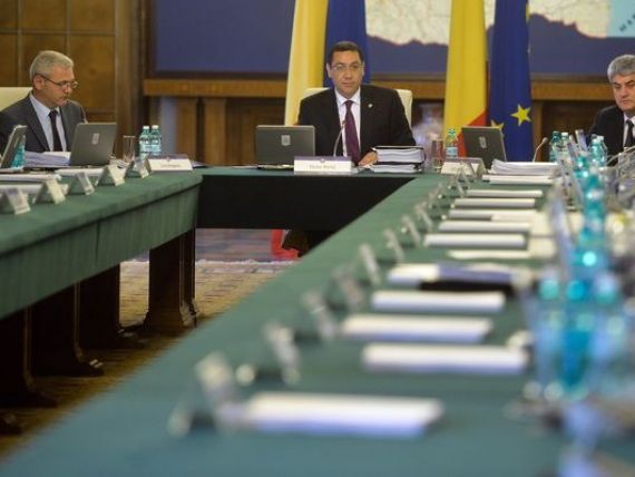 Premierul Victor Ponta propune o restructurare a Guvernului, dupa adoptarea bugetului, din care ar urma sa faca parte si partidul lui Popescu-Tariceanu
