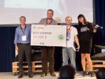 Axosuits, startup care dezvolta exoscheleti pentru persoanele cu dizabilitati, castiga How to Web Startup Spotlight 2014
