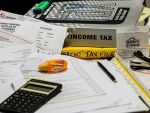 Analistii BCR estimeaza cresteri de taxe, in acest an, si privesc cu scepticism capacitatea Guvernului de a atinge tinta de deficit asumata pentru 2015