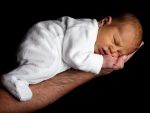 Finlanda aprobă concediu paternal egal cu cel maternal și dublează durata actuală, pentru a stimula natalitatea și a îmbunătăți egalitatea de gen