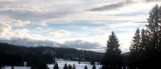 Romanii renunta la doua zile din vacanta de Revelion din cauza lipsei banilor