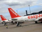 EasyJet a anulat 38 de zboruri in Franta din cauza grevei personalului de cabina