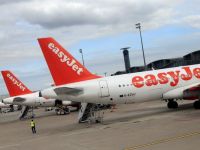 EasyJet a anulat 38 de zboruri in Franta din cauza grevei personalului de cabina
