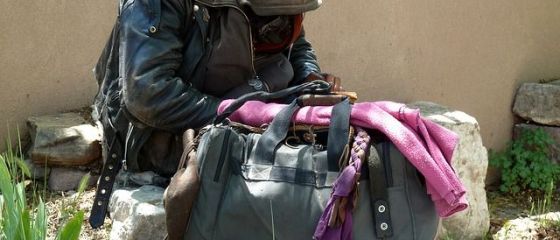 Cersetorii romani au luat cu asalt un oras foarte tolerant din Suedia, unde pot obtine 20 euro pe zi. Sunt oameni foarte draguti aici. Ajuta