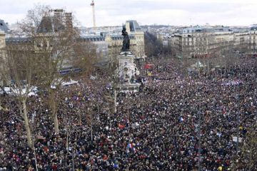 Paris, capitala mondiala a luptei impotriva terorismului. Peste 3,7 milioane de persoane au manifestat in Franta, alaturi de zeci de sefi de state si de guverne