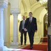 Presedintele Iohannis si partidele au semnat Acordul pe tema pragului minim de 2% din PIB pentru Aparare