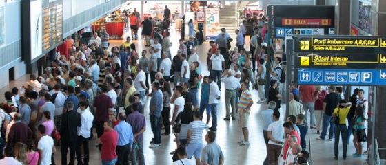 Record de pasageri: 8,32 mil. Traficul pe aeroporturile Capitalei a crescut cu 8,8%. Evolutia depaseste trendul european