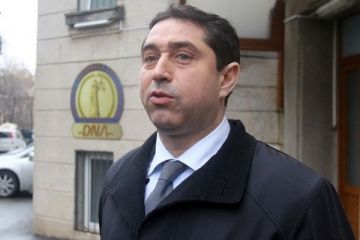 Fostul ministru al Internelor Cristian David, arestat intr-un dosar de luare de mita in valoare de jumatate de milion de euro