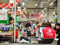 
	Recrutari masive in retail. Carrefour si Auchan scot la concurs sute de joburi pentru noile hipermarketuri pe care le deschid in acest an
