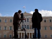 Atena a platit 310 mil. euro catre FMI, dintr-o transa de 1,5 mld. euro scadenta in martie. Luni, noi discutii la Bruxelles despre viitorul Greciei in zona euro