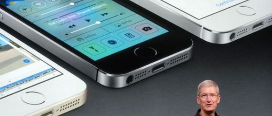 Apple a anuntat cel mai mare profit din istoria companiilor listate la bursa. Tim Cook: Cererea pentru iPhone a fost uluitoare