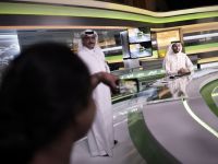 Televiziunea printului miliardar saudit Al-Waleed bin Talal si-a incetat brusc emisia la doar 24 de ore de la lansare