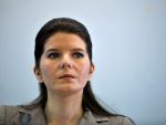 Monica Iacob Ridzi s-a predat. A fost condamnata definitiv la 5 ani de inchisoare cu executare, pentru delapidare de 2,7 mil. lei