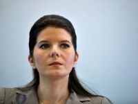 Monica Iacob Ridzi s-a predat. A fost condamnata definitiv la 5 ani de inchisoare cu executare, pentru delapidare de 2,7 mil. lei