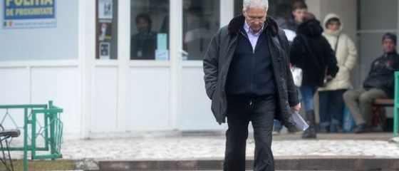 Adriean Videanu, audiat la DIICOT in dosarul Romgaz-Interagro. Fostul ministru al Economiei, suspectat de abuz in serviciu si complicitate la delapidare