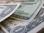 Dolarul, maxim istoric la BNR. Ce marfuri se vor scumpi in Romania, dupa ce moneda americana a ajuns la valoarea record de 4,25 lei