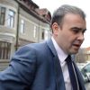 DNA: Darius Valcov avea peste 100 de tablouri cumparate cu bani din trafic de influenta, cu care voia sa-si deschida o galerie de arta. Unde isi tinea averea fostul ministru