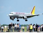 Procuror: Avionul Germanwings a fost prabusit intentionat. Copilotul s-a blocat in cabina si a accelerat coborarea. Franta cere ajutorul FBI in ancheta