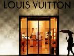Chinezii darama gigantii europeni de lux. Campania anticoruptie de la Beijing scade profitabilitatea unor companii precum Prada sau LVMH