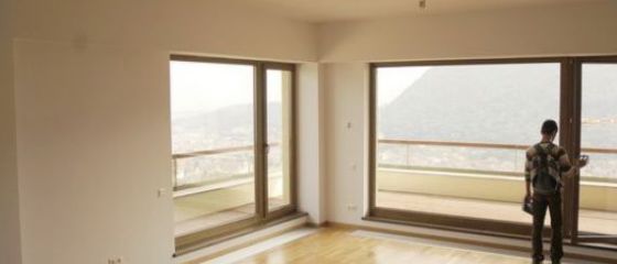 O firma din Bulgaria construieste in Bucuresti un bloc din containere maritime. Pretul unui apartament cu 2 camere: 12.000 euro