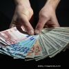 Solutia profitabila prin care bucurestenii castiga 30 - 100 euro/noapte de la turistii straini. Cum functioneaza platforma Airbnb