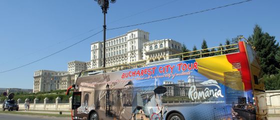 RATB reintroduce linia turistica Bucharest City Tour . Pe unde vor circula autobuzele supraetajate si cat costa biletul